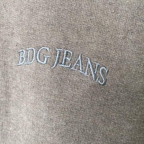 BDG Urban Outfitter Cropped Drawstring Crewneck Sweater Sweatshirt Top Neutral - Picture 4 of 15